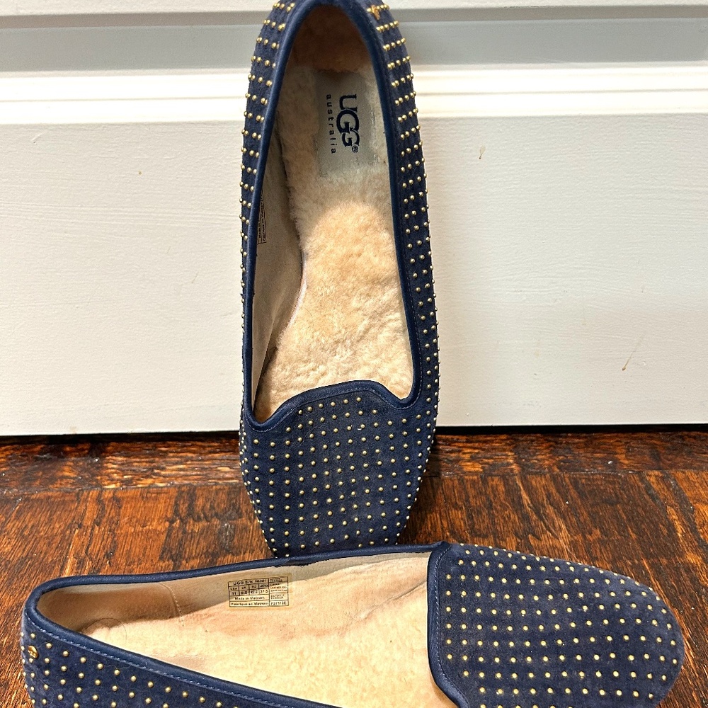 UGG Flats- SIZE 11